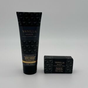 Bath & Body Works Vanilla Noir Men’s Collection Body Care Gift Set NWT